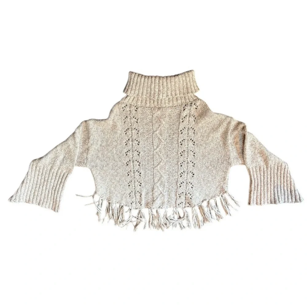 Venus Turtleneck Sweater Women M Marled Pink & Gray Fringe Hem Short Soft Cozy